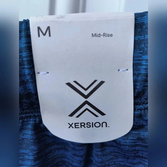 Xersion Everair Women's Dry Fit Athletic Mid Rise Running Pull On Shorts M NWT - Picture 4 of 9